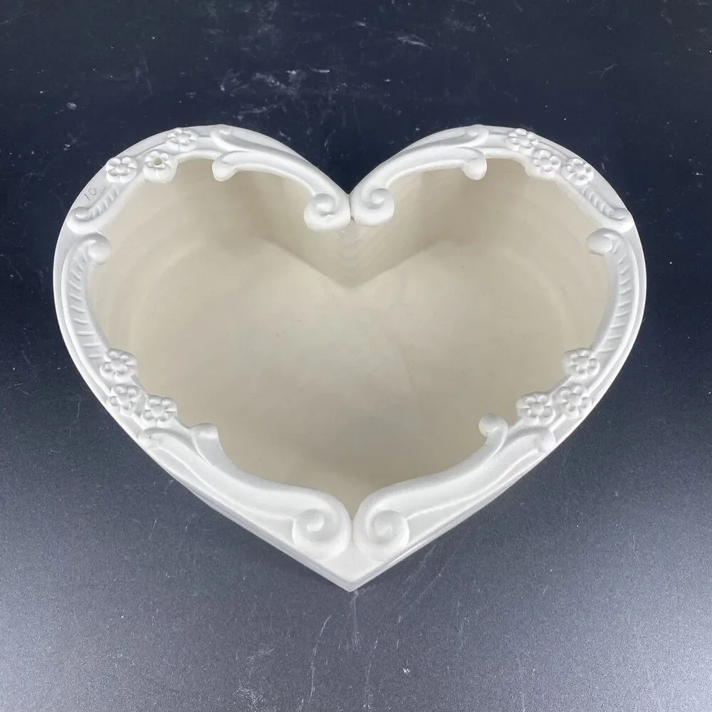 Ready to Paint Ceramic Bisque Heart Box 7.5” Unpainted